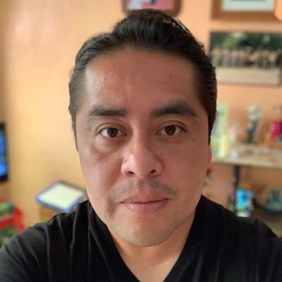 Full Stack Developer / JS / Amante de la tecnologia y programador de aplicaciones Web