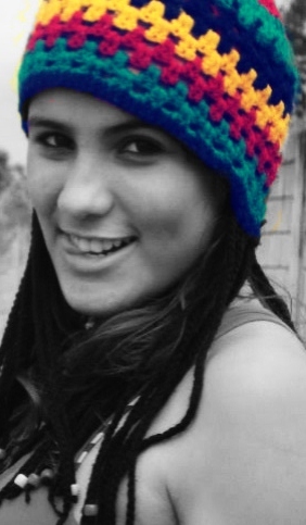- A vida não cansa de me dar rasteiras, e eu não me canso de me levantar, cada vez mais forte.
http://t.co/xFVR9PZTTR