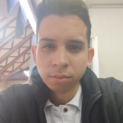 Made in la universidad que siembra de Barinas.
Hincha del blanquinegro con sangre vinotinto como debe ser..
everything is posible if u had a computer + internet