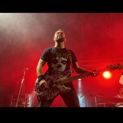 +15 años en el Trading 🐜
Trader Independiente 📉📈
Subo VÍDEOS aquí 👉 https://t.co/moS0OlOb5S
Instructor d Jiu Jitsu y Judo🥋
PunkRock🎸 & Sk8🛹