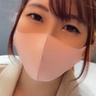 一人ぼっちが寂しいので、Twitterをはじめました。趣味は料理とショッピングとダイエットです。素敵な男性と沢山いちゃいちゃしたいです(*ﾉωﾉ)自撮り下手でごめんなさい。