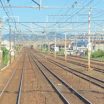 大学3回/サッカー⚽️/ピアノ🎹/国の力は人の力、人の力は教育の力/最後は思いの強い方が勝つ/日本を、取り戻す。/過去に戻すか、前に進めるか。