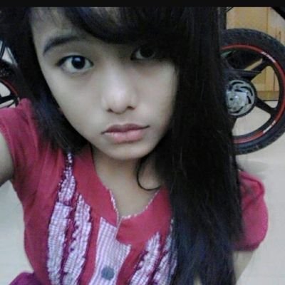 Melewati hari hari dengan penuh senyuman