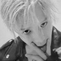 Ale met ππππππππ 5/18 (@jw5201314_) 's Twitter Profile