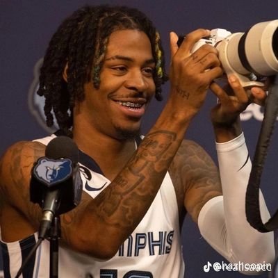 JJ842412's profile picture. 🏈/🏀