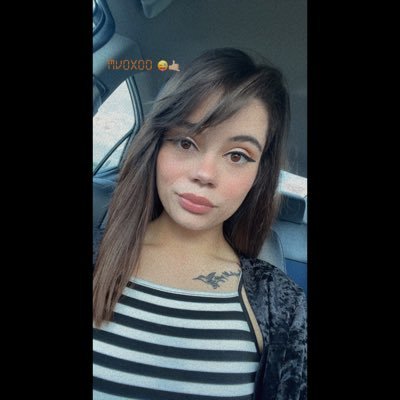 𝒮𝒶𝒹 𝑔𝒾𝓇𝓁 𝒽𝑜𝓊𝓇𝓈