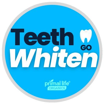 The home 🦷 teeth whitening kit. Our all-natural 🍃 teeth whitener will give you a Hollywood 😁 smile and healthy gums in just days. | #teethwhitengo 💖👇👇