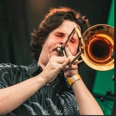 Producer/Composer. Funky trombonist. PNW. 29. Very Normal about Big Man Splatoon 3. he/him