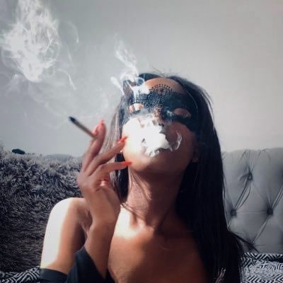 Part time student 📚 full time work of art 🎨 | Orgasm connoiesseur 💦| NO HOOKUPS