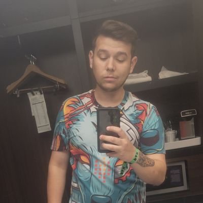 paulrivera408's profile picture. good vibes or something