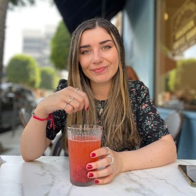 SabrinaSigal98's profile picture. https://t.co/3rGrrA7odf