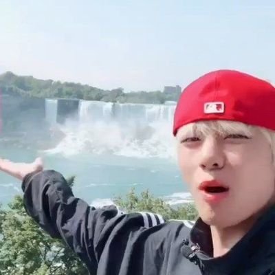 Fan Account ARMY & EXO.L & Otaku
به فن اکانت بک میدم