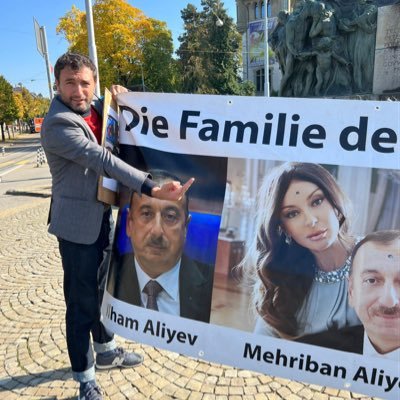 Official twitter account of Azerbaijani 🇦🇿political blogger Manaf Jalilzade - @Diktator_Tv1