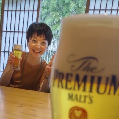 大阪府大阪市出身/ビールがあれば喜ぶ/ワインも好き/ザルじゃなく枠と言われる/音楽大好き/モネ、ルノアール/ドビュッシー、ラベル/ハードパン/舞台鑑賞