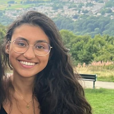 🇲🇺🇫🇷 // UK Med student, planetary health & psychiatry // Previous @sheffpsychs president & current #NSPC24 liaison officer // @MedicsAcademy Fellow 21/22