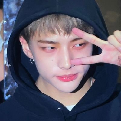@yhnxnz - ♡
заёбанный зам старосты
17 y.o;; stray kids;; genshin;; дочка банхо;; щитпост;;