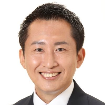 埼玉県議会議員現1期(所沢市) 京都府立山城高校、創価大学法学部卒業。元総合人材サービス会社。妻•長男•長女•次女の5人家族。ファイナンシャルプランナー2級。国家資格キャリアコンサルタント。特技:サッカー。好きな言葉:継続は力なり。公明党埼玉県本部青年局長。