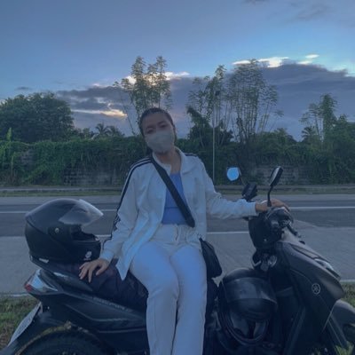 reyamey11's profile picture. 21