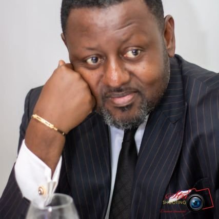 banza_officiel's profile picture. Avocat