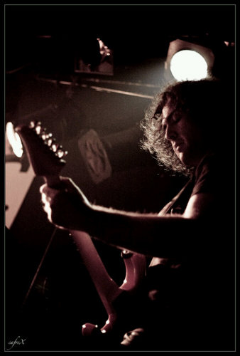 eduguitar82's profile picture. 