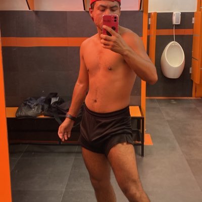 javierguttierre's profile picture. Quieres ver fotos en calzones? estás en el perfil correcto🩲 quieres verme sin calzones? OF https://t.co/57OFwNWs7u Colab manda DM