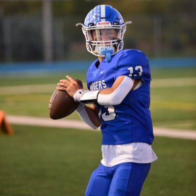 Bennington ‘23 | 6’1 | 175 | 2021 class b football state champ | 2022 class b football state champ | First Team all state football | First Team all state bball