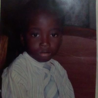 AnjolaVicky's profile picture. Simple