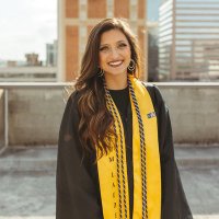 Briana Lindsey(@mrslindsey3) 's Twitter Profile Photo