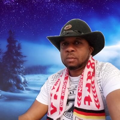 danielkeeps8's profile picture. 