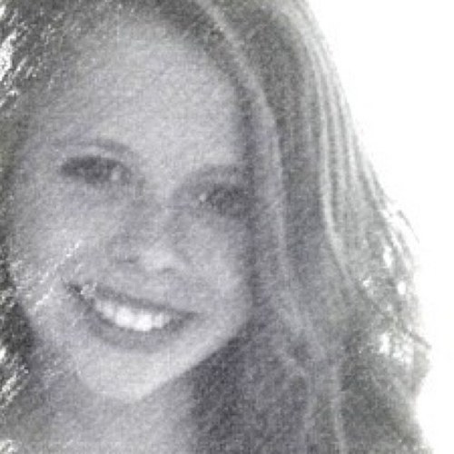 peaceluvizzi's profile picture. 