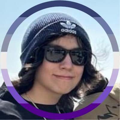 tridensed's profile picture. mar | he/xe/fae | 23 | ⚢ | very normal yes.