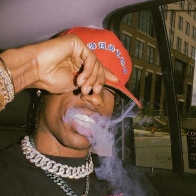 seewhite_cs's profile picture. 