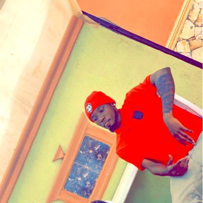 MOTIVATEURSELF6's profile picture. #MASTERMIND MUSICIAN 🎼  #CREATIVE WISDOM🗝  #MOTIVATION THE GOAT🗽 #WEB DESIGNER💻  #CHELSEA FC   #DEC//25//CAP ♑️  #LOCAL ASTROLOGIST⚖️  #TEAM30BG 📀