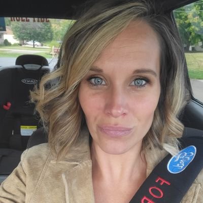 Booyay_33's profile picture. I'm a fun, loving, empathetic, energetic, compassionate Mom, Wife, Boss, Sister and Friend.