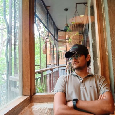 vivek_manali's profile picture. Uttarakhandii 😎😎