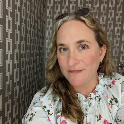 ejardina's profile picture. 