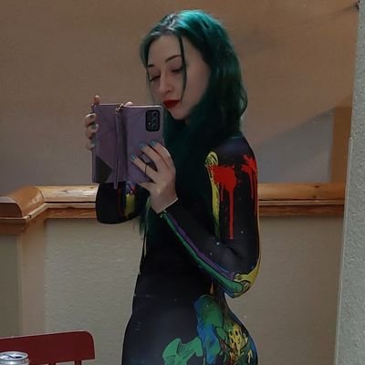 itsamebriii's profile picture. Just a sack of ranch lookin for some salad