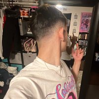 chris 🧸. (@iiconicchris) 's Twitter Profile Photo chris 🧸. (@iiconicchris) 's Twitter Profile Photo