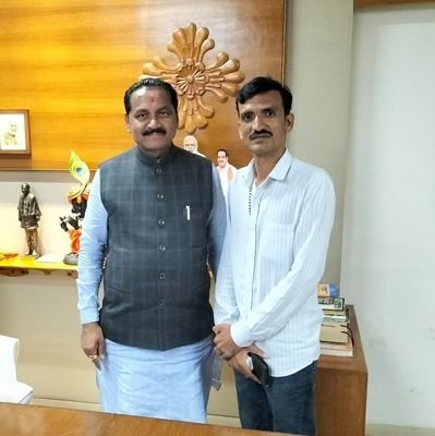 khachars_raj's profile picture. 