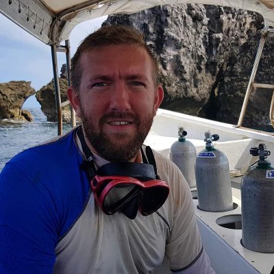 1rossbirnie's profile picture. Filmmaker 
HSE media diver 
CAA certified drone op. 
Macro enthusiast.