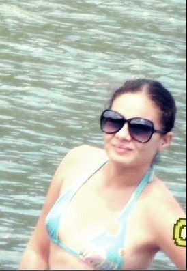 KarolineMoreir3's profile picture. Dizem que quem menos demonstra, é quem mais sente..