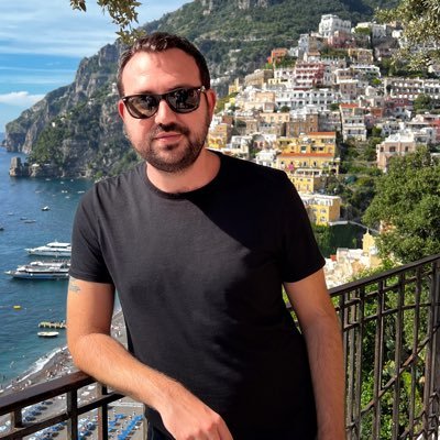 molljofre's profile picture. Antropòleg. Comunicació.