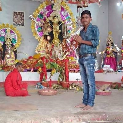😎😎BINDASS......CHORA😎😎
My first love ❤️ is my mom💐
🎂🎂Cake murder on 1th January 🎂🎂