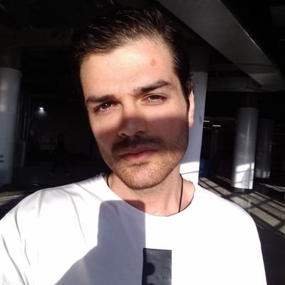 ValiolahiSoheil's profile picture. 