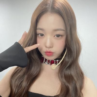 24/7 hype about kpop and 24/7 about wonyoung & tsuki 🤍