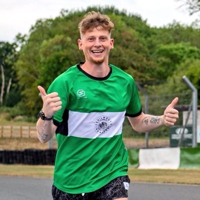 foxintheboxfm's profile picture. 