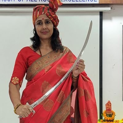 || अधिवक्ता || प्रदेश अध्यक्ष करणी सेना || उपाध्यक्ष उत्तरप्रदेश हैंडो मार्शल आर्ट्स || भाजपा #सहसंयोजक महानगर लखनऊ || #RTs not endorsement. ||