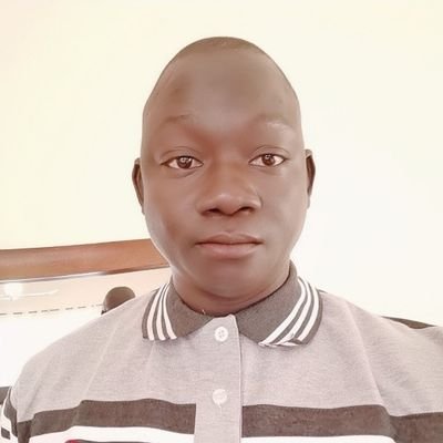 je suis trés simple et sympathique
