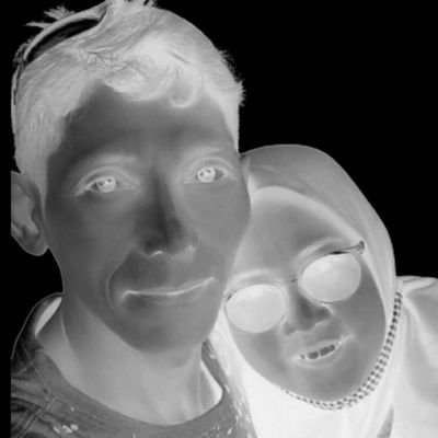 PapaUpy's profile picture. aquarius