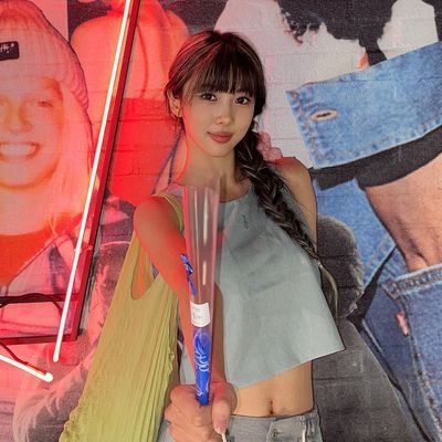 blink_dennis's profile picture. 